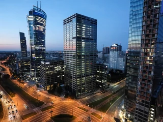 W Warszawie zasób powierzchni biurowej to 5,7 mln m kw. W budowie jest 715 tys. m kw