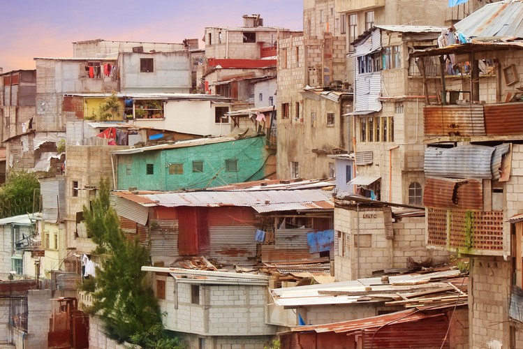 Fawele w stolicy Gwatemali