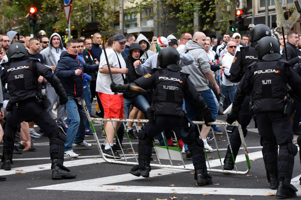 Gangsterzy z Pruszkowa rządzą na Legii. Boją się ich nawet właściciele klubu