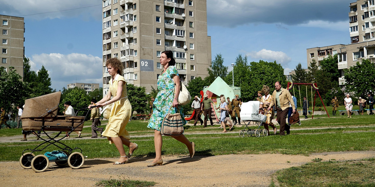 Kadry z serialu Chernobyl.