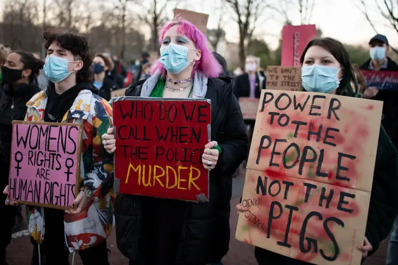 Protest w Cardiff po odnalezieniu ciała Sarah Everard