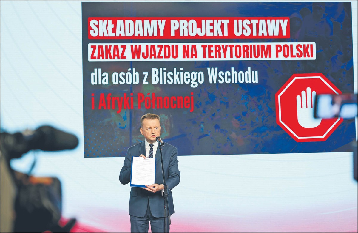 PiS ma wznowić akcję zbierania podpisów w sprawie obywatelskiego referendum o odrzucenia paktu migracyjnego