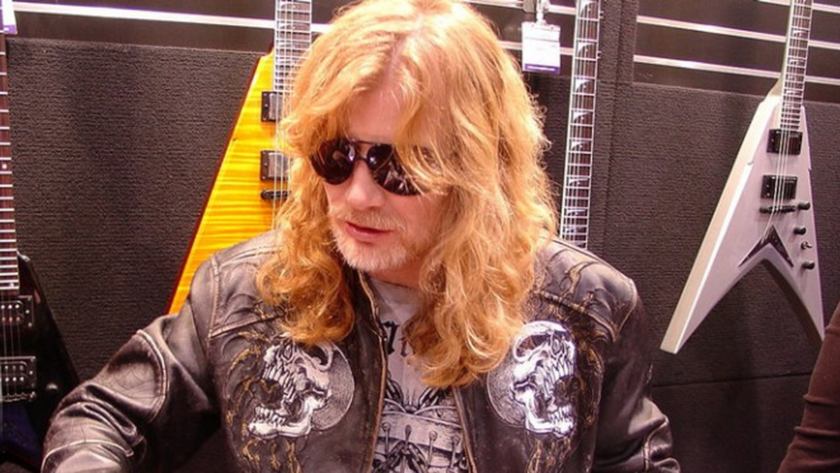 Dave Mustaine, lider zespołu Megadeth, twierdzi, że żal mu internetowych trolli. Uważa, że należy je kochać, pomimo tego, że lubują się we wzniecaniu problemów. Megadeth wystąpi jako jedna z gwiazd Power Festival. Impreza odbędzie się 7 czerwca w łódzkiej Atlas Arenie.