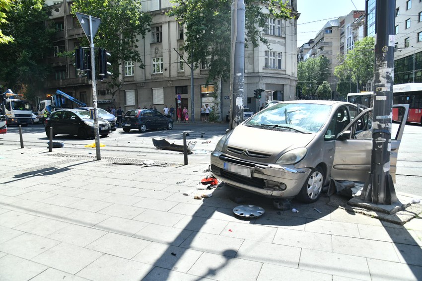 Udes u centru Beograda