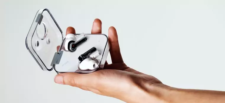 Nothing Ear (1) to przezroczyste słuchawki od twórcy marki OnePlus