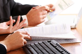 Adwokat czy radca prawny: Coraz mniej różnic w zawodach prawniczych