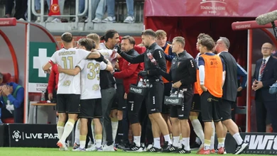 Piłkarze Pogoni ocalili głowę trenera Kolendowicza. Widzew trzeci raz z rzędu bez zwycięstwa