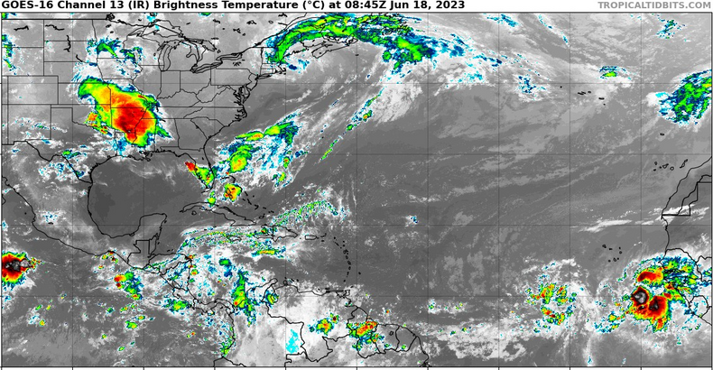 W rejonie Wysp Zielonego Przylądka widoczna jest formacja chmur, z której może narodzić się pierwszy w tym roku huragan na Atlantyku