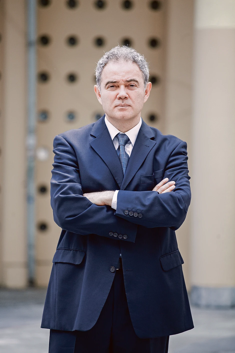 Tek kad se ispune uslovi za slobodne i poštene izbore, dolazak OEBS-a ima smisla, i to da nadgleda da li se sve to u praksi sprovodi: Zoran Lutovac