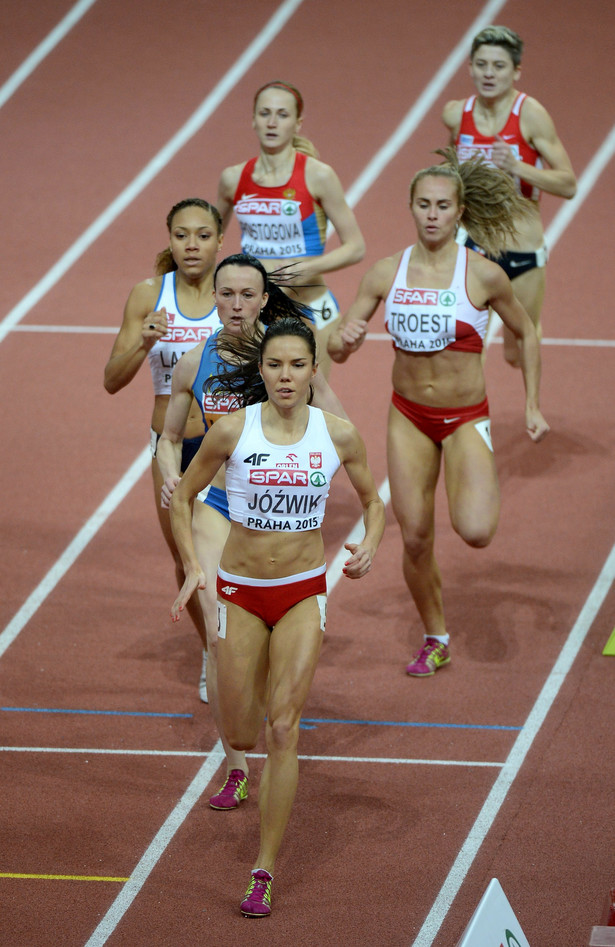 HME: Joanna Jóźwik w finale biegu na 800 metrów