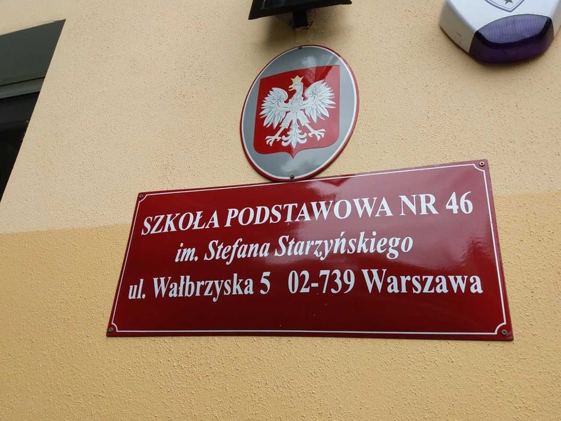 W SP 46 mają obowiązywać bardziej restrykcyjne procedury dla rodziców uczniów