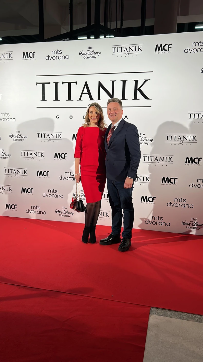 Ministar Mihailo Jovanović sa suprugom Anetom