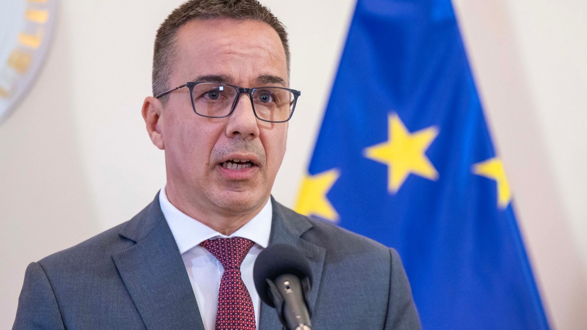 Minister práce, sociálnych vecí a rodiny SR Erik Tomáš.