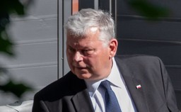 Suski: Dość szantażu Polski przez UE, nie poddamy się niewoli brukselskiej