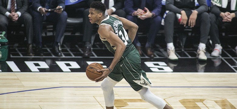 Liga NBA: 32 punkty i 15 zbiórek Antetokounmpo. Milwaukee Bucks nie przestają wygrywać