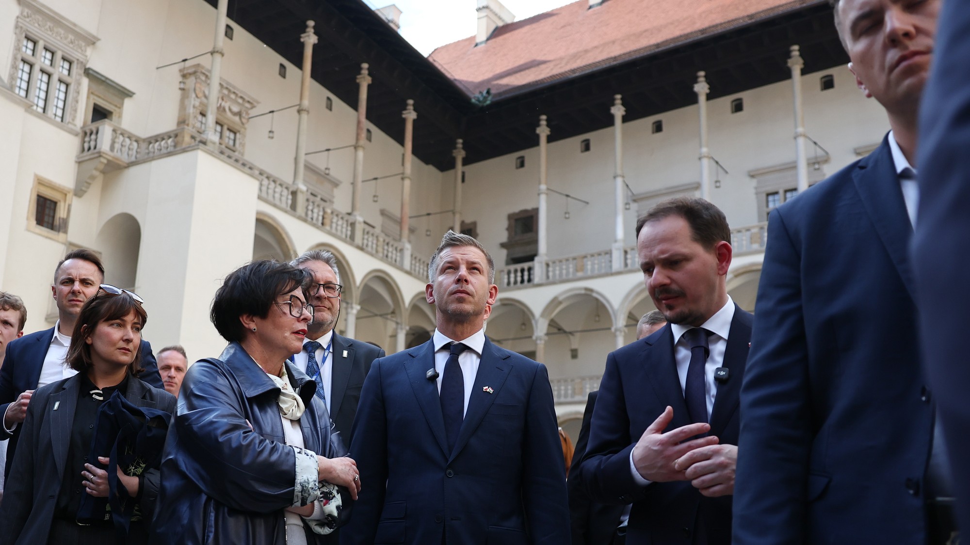 Maďarský premiér Péter Magyar je na svojej prvej zahraničnej ceste v Poľsku