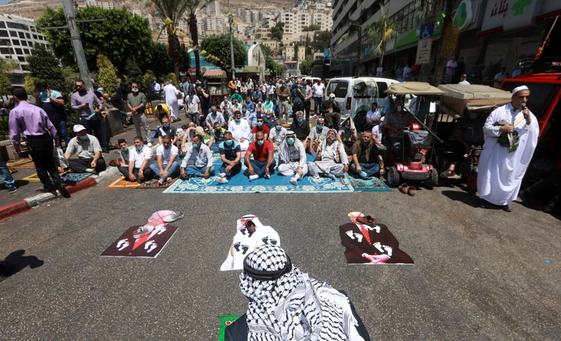 Palestinci pale slike potpsinika sporazuma