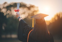 Dyplom ukończenia studiów w... mObywatelu? Wyczekiwane zmiany wejdą w życie już w 2027 roku