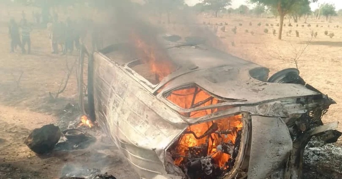 11 passengers die, 16 injured as Hummer bus, mini pick-up collide in Kano - Vimarsana News