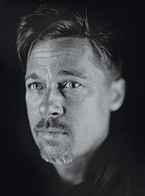 Brad Pitt wystąpił w sesji dla W Magazine. Ze zmarszczkami i bez retuszu