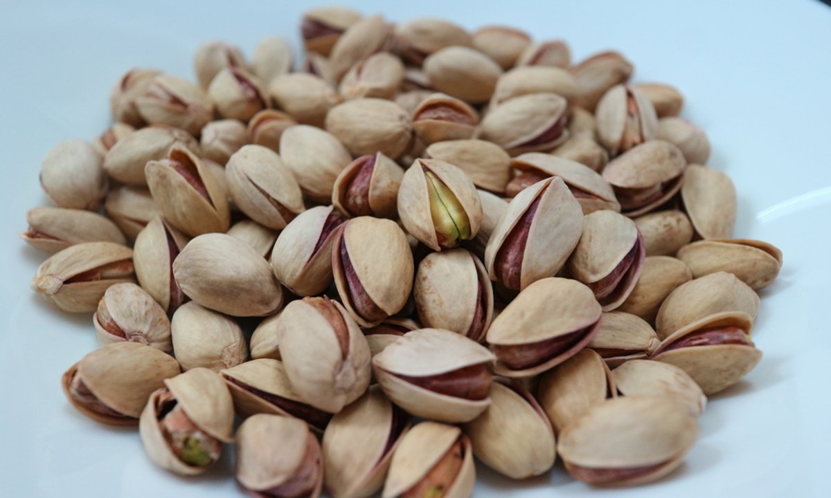 Przez sześć tygodni jedli orzeszki pistacjowe. Potem zbadali im wzrok. Te badania to przełom