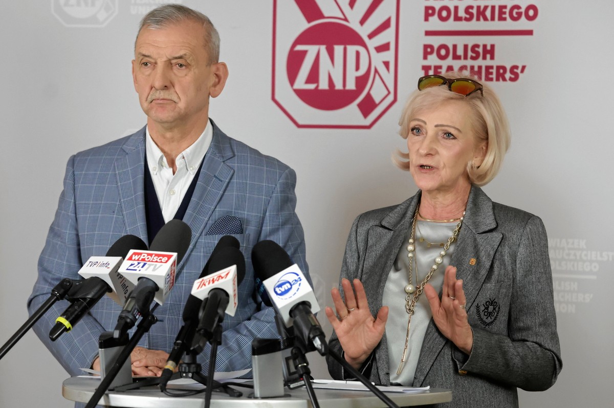 12 253 zł miesięcznie dla nauczyciela? ZNP o nowej propozycji podwyżki