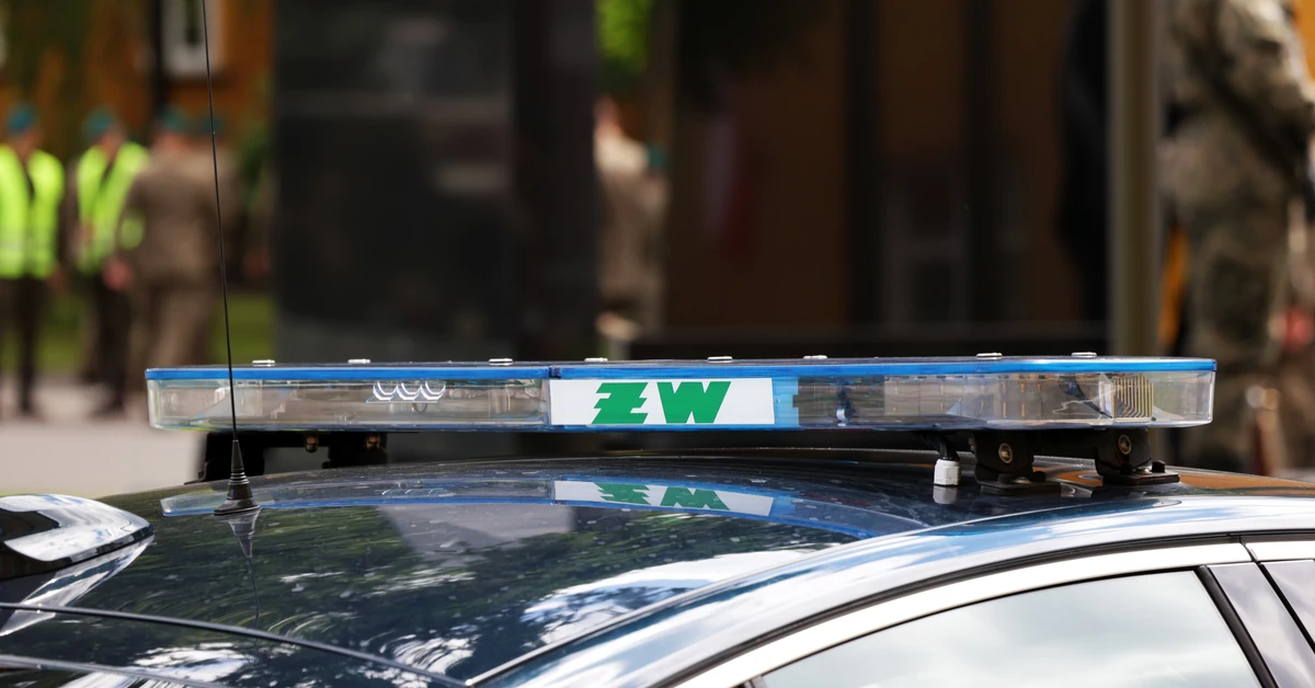 Wojskowy dron spadł na auta w Inowrocławiu. Sprawę bada ŻW