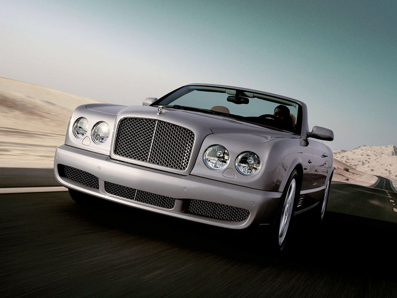 Bentley Azure T: najmocniejszy kabriolet z Crewe (507 KM i 1000 Nm)