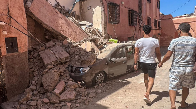 Földrengés rázta meg Marokkót, a helyiek kimenekültek az otthonaikból, rengetegen meghaltak / Fotó: GettyImages