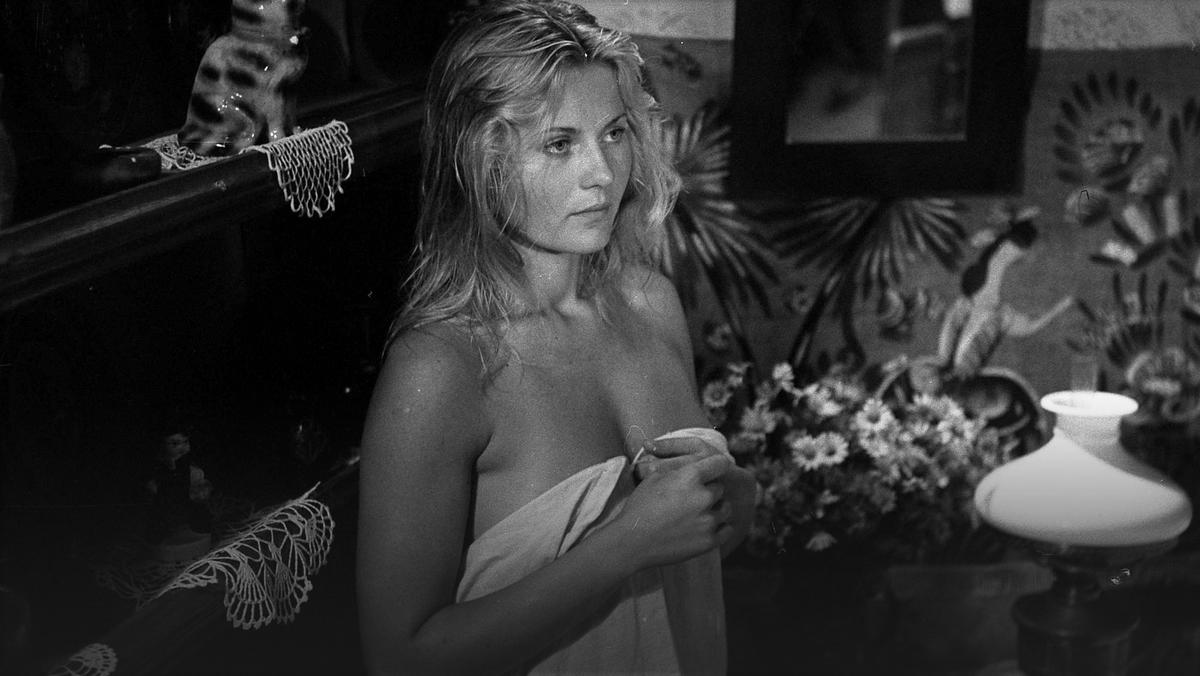 Grażyna Szapołowska w filmie "Zapach ziemi" (1978)
