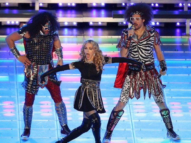 Madonna i duet LMFAO na Super Bowl
