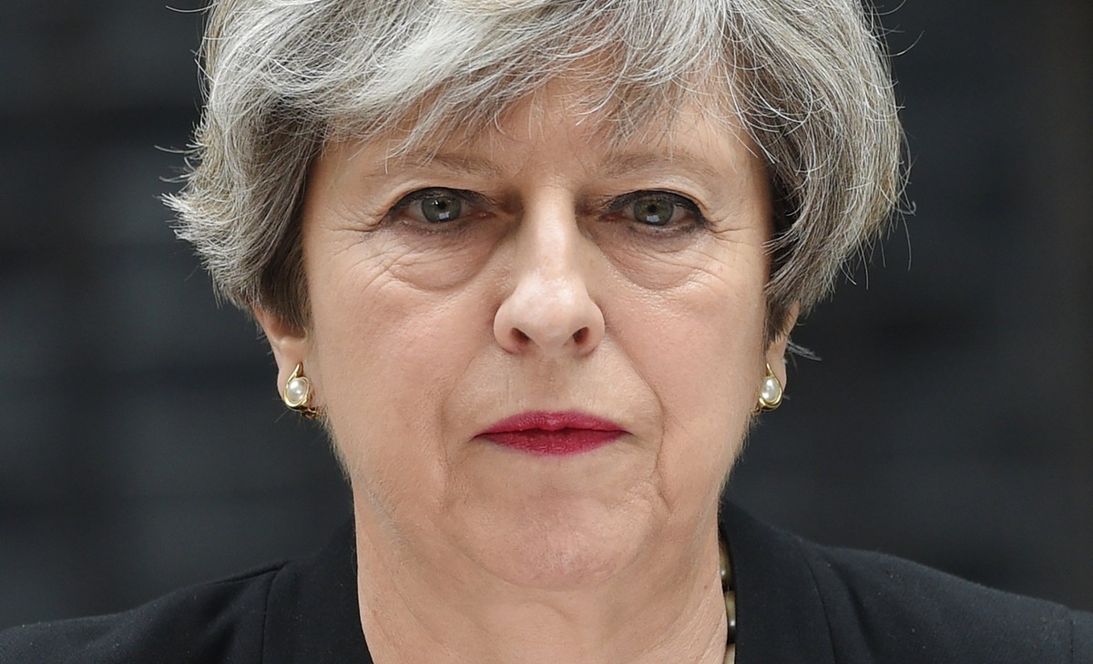 Theresa May: Policja zna tożsamość zamachowca z Manchesteru