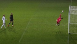 Remis drużyny Klicha z Manchesterem City. Everton liderem Premier League