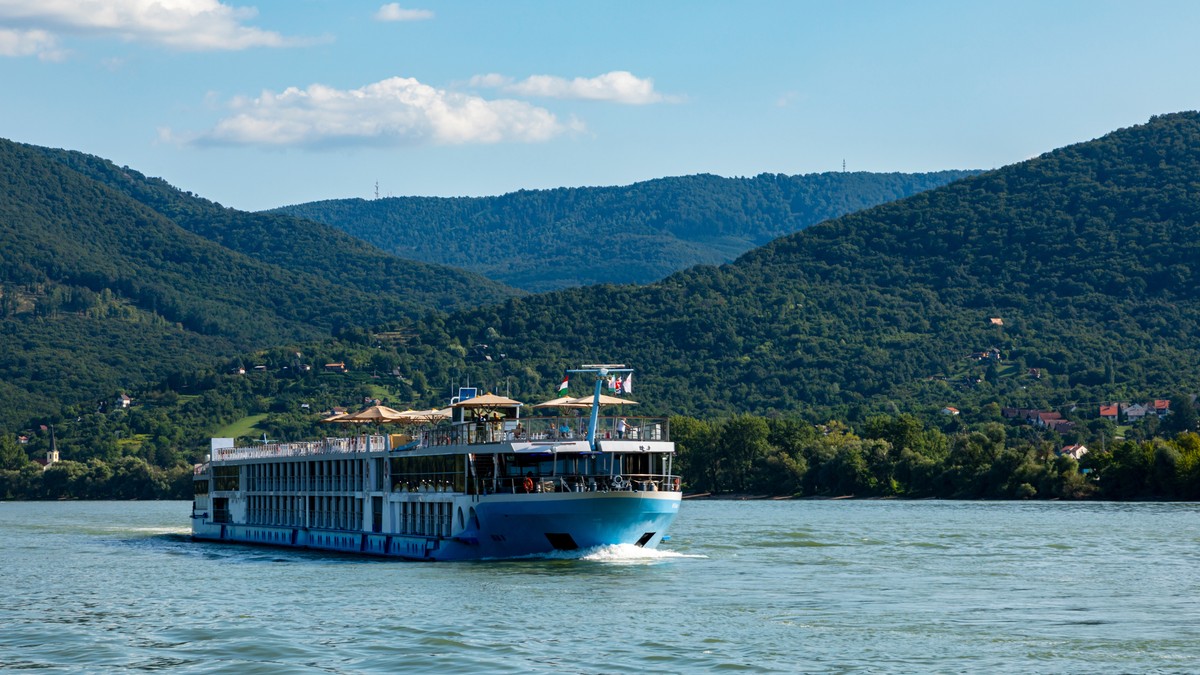 Rečni kruzer