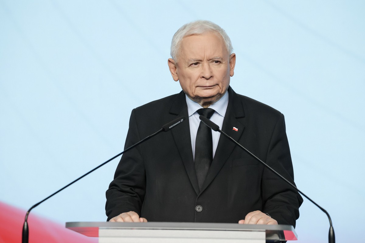 Kaczyński zapowiada manifestację 11 października. "Wzywam wszystkie siły patriotyczne"
