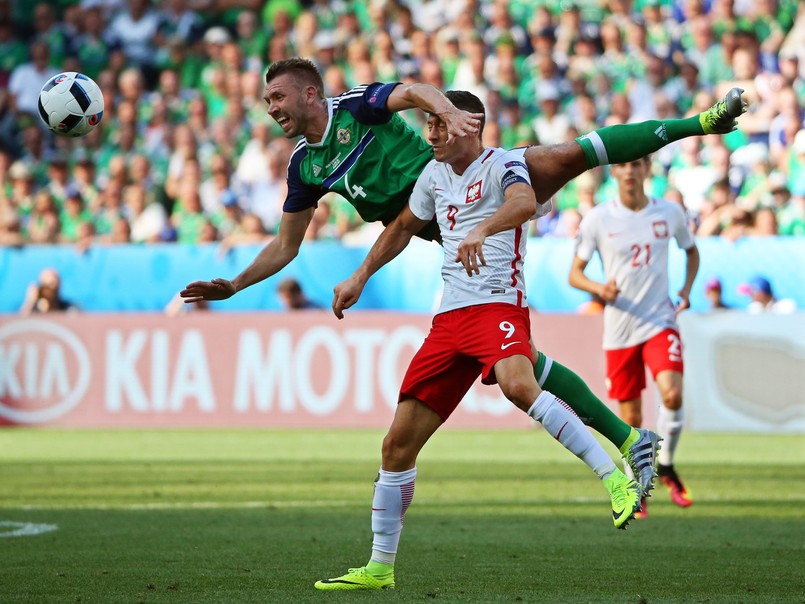 To był prawdziwy bój. Irlandczycy nie żałowali łokci. Polacy nie pękli i wygrali pierwszą bitwę na Euro 2016. ZDJECIA