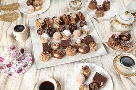 Žene u Srbiji OBOŽAVAJU OVU DIJETU, kilogrami se TOPE kao ludi, a nema ograničavanja: "Zašto uopšte jedem prave slatkiše pored ovog savršenstva?"