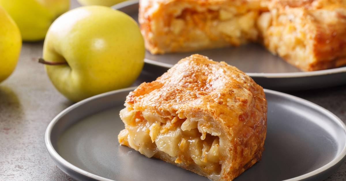 Sekret idealnej szarlotki. Kruche ciasto i wyjątkowa polewa