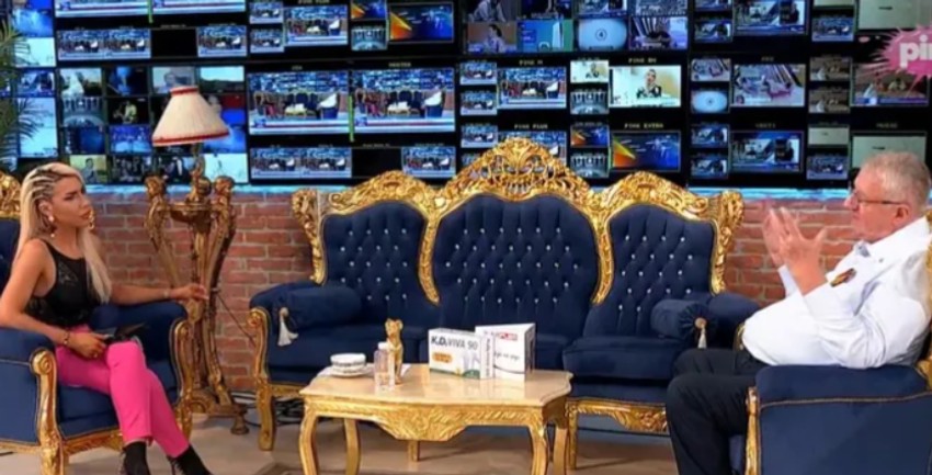 Jovana Jeremić ugostila Šešelja