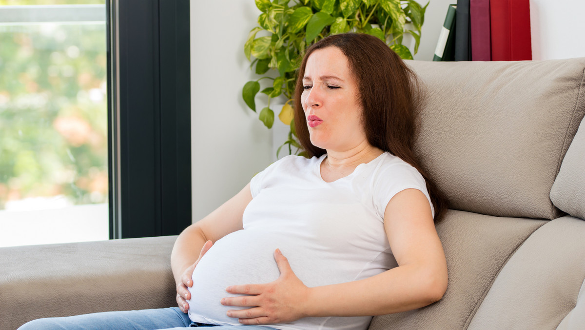 Oddychanie podczas porodu: jak oddychać przy porodzie? Instrukcja, trening