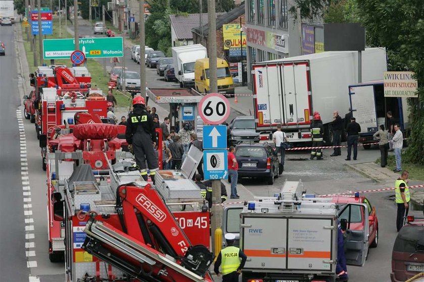 Tir wjechał w posesje