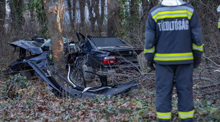 Ketten meghaltak balesetben Zalaegerszegen / Fotó: MTI/Varga György