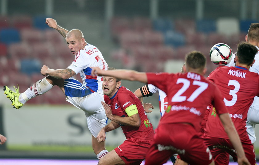 Piękny gol Górala pogrążył Górnika