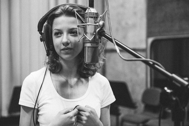 Justyna Święs z duetu The Dumplings