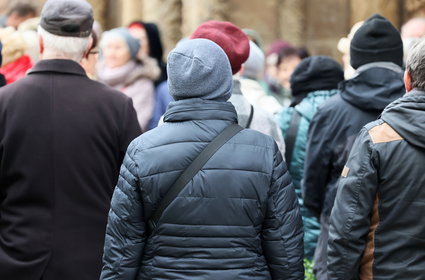 Emerytury spadną po nowych tablicach GUS. Policzyliśmy o ile