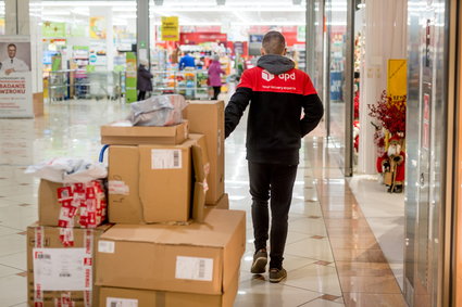 Kryzys dopadł kurierów. Tegoroczne święta rozczarowały