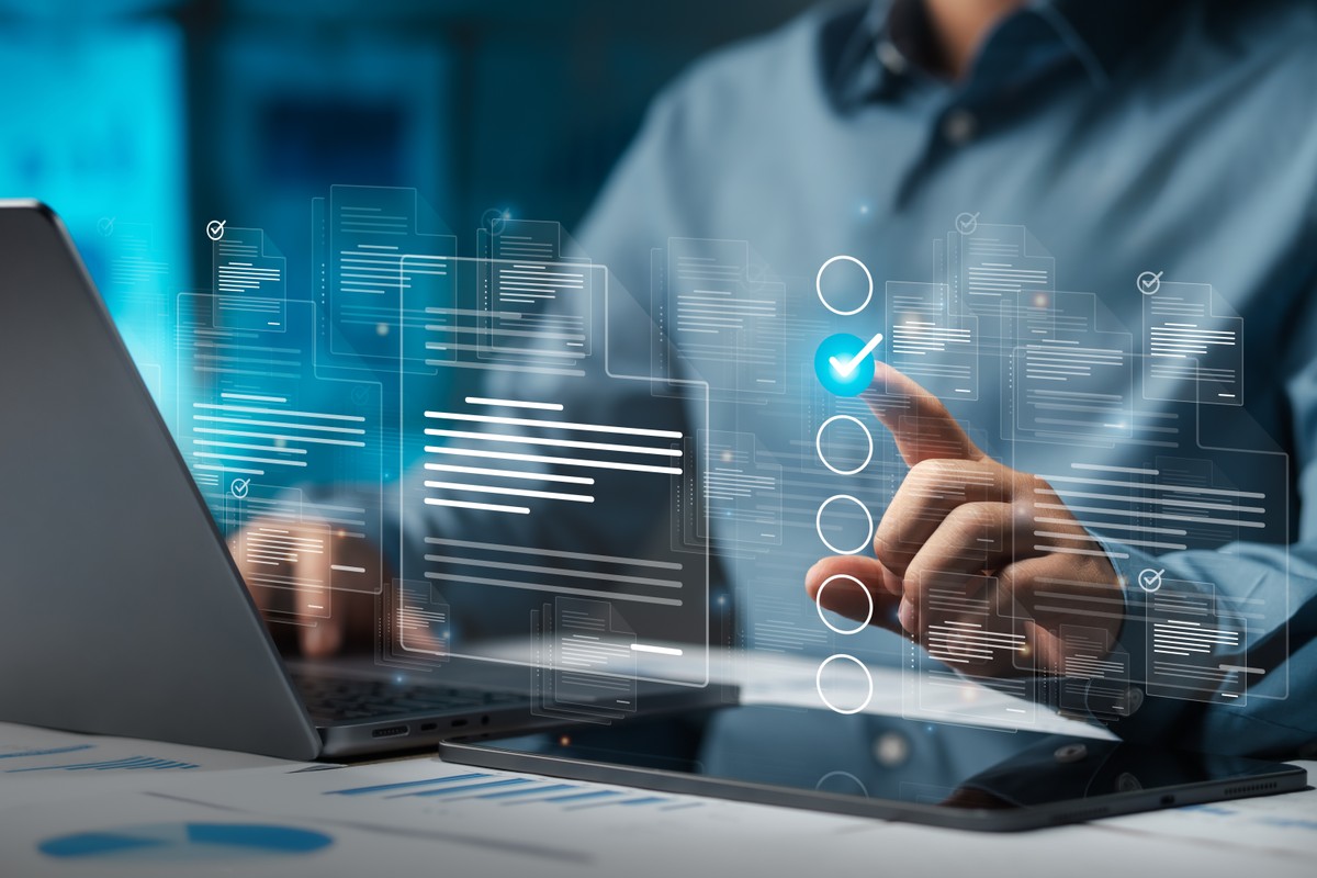 Cyfryzacja małych i średnich firm wygląda słabo. KSeF to dobry pretekst na zmiany? [BADANIE]