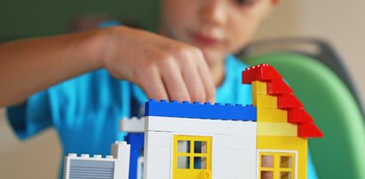 Lego rozda 1,5 mln zestawów dla dzieci w potrzebie. Możesz im w tym pomóc