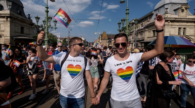 A Budapest Pride szervezői szerint egy ember csak úgy tud teljes életet élni, ha felvállalja saját magát