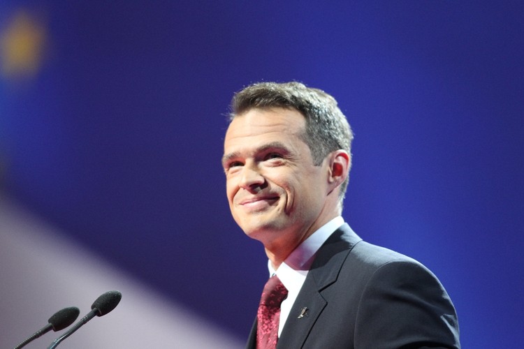 Nowak koniec końców pożegnał się z mandatem.